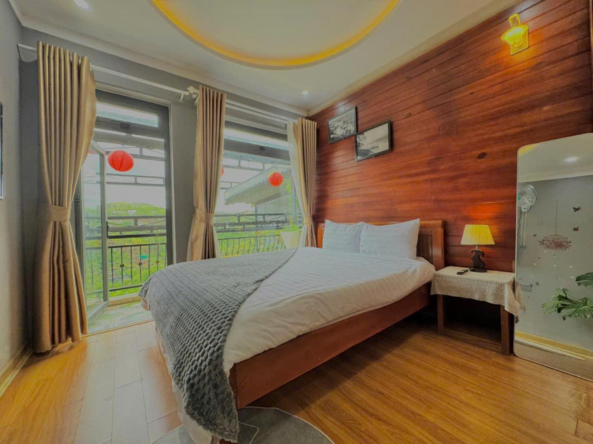 Pine Forest House *